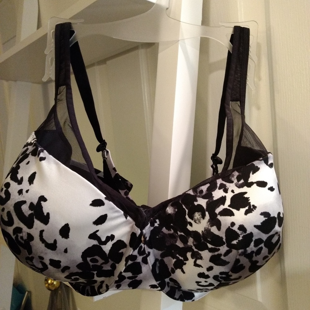 Cacique Full Coverage bra 44DD